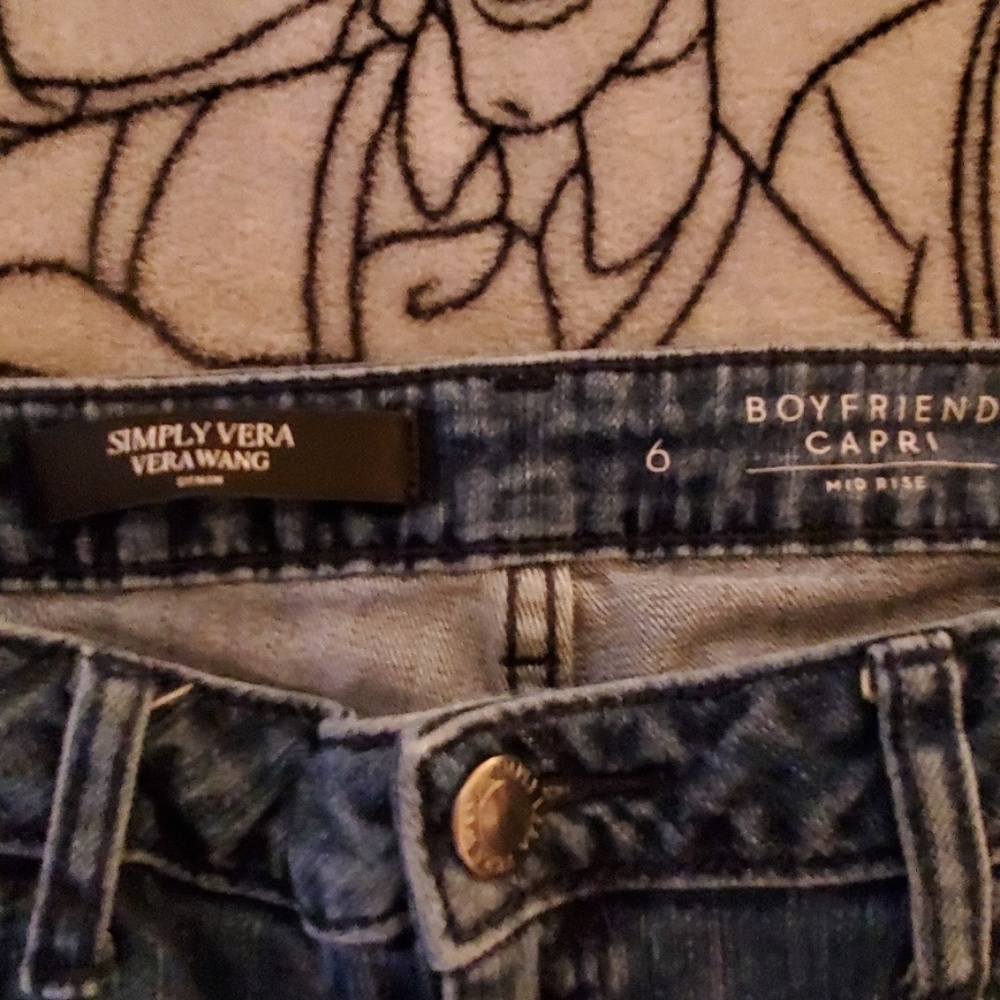 Jean Capris - Picture 5 of 7